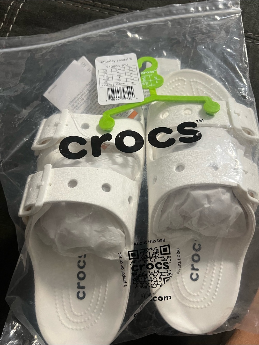 Women’s croc Saturday sandals white - Picture 5 of 7